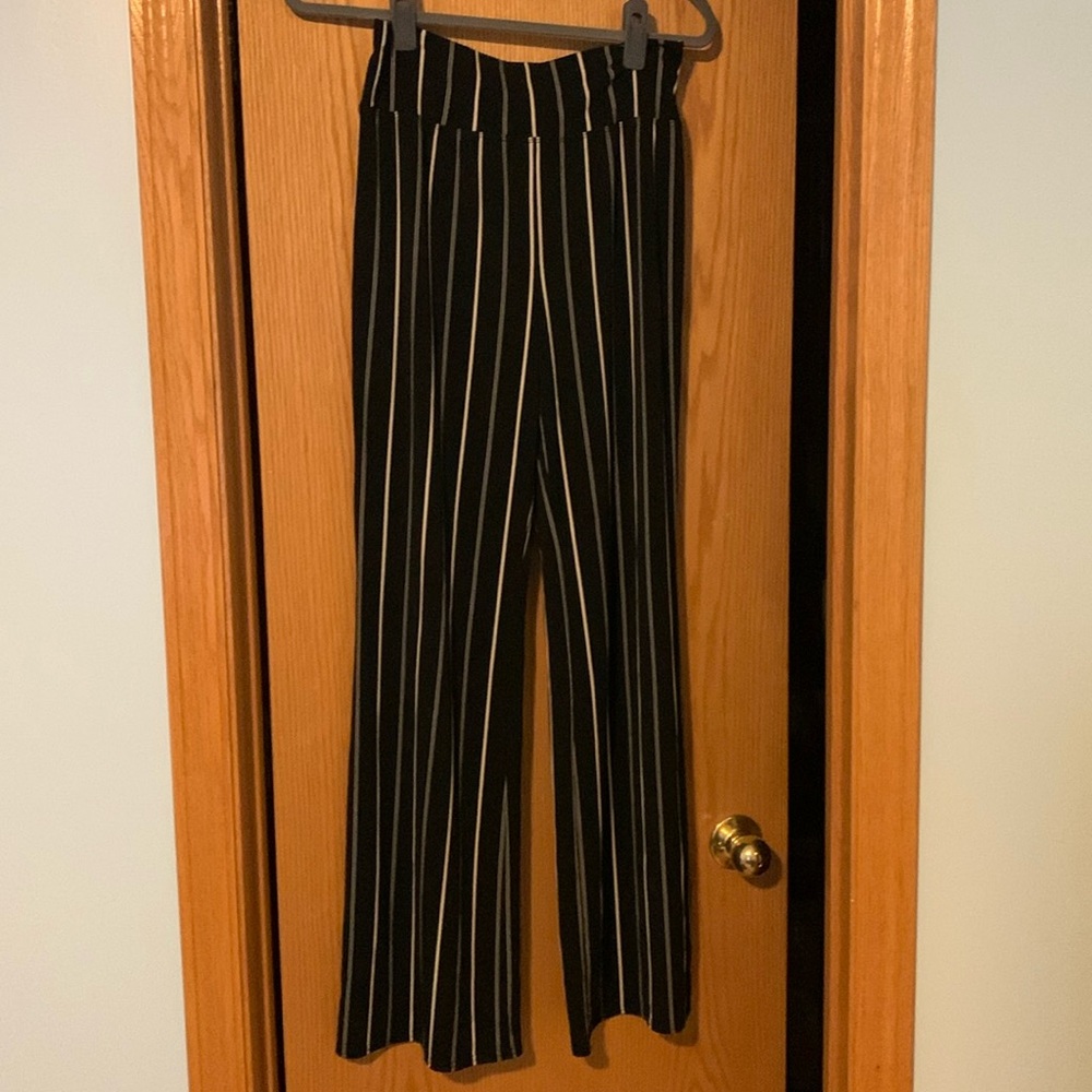 Express wide leg stretchy striped pants
